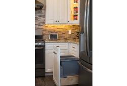 Bristol Linen Cleveland - Town Sell Cabinets