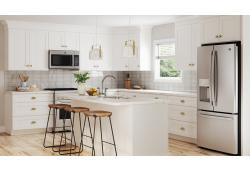 Colorado White Shaker Cleveland - Town Sell Cabinets