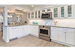 Summit Shaker White Cleveland - Town Sell Cabinets